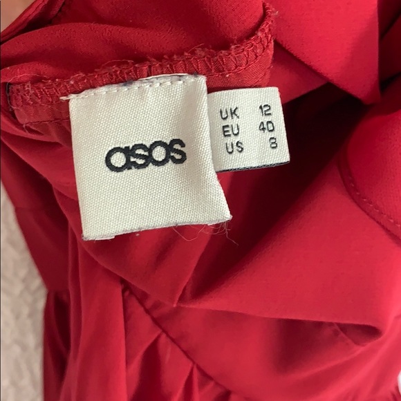ASOS Red below the knee flutter sleeve dress - Picture 4 of 4